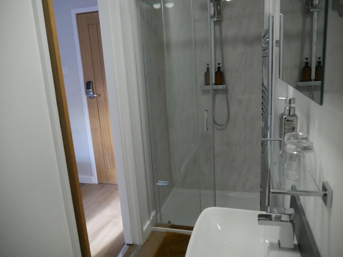 The Fox And Hounds Hotell Whittlebury Exteriör bild